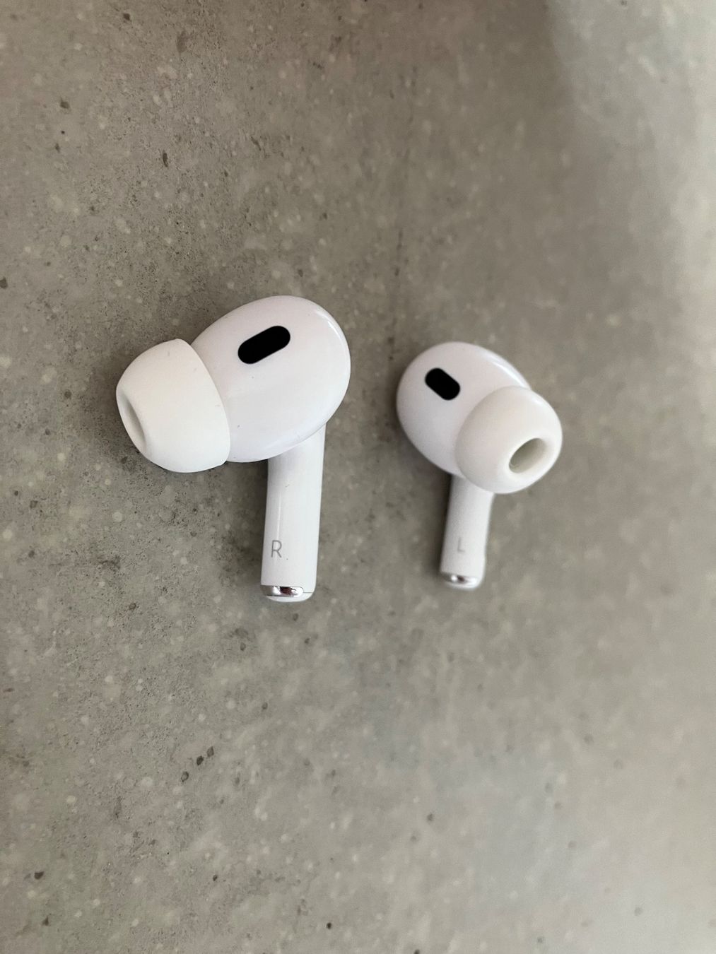 Apple Cuffie: APPLE Air Pods Pro 2 – Usato da Lausanne venduto da mr.v 5