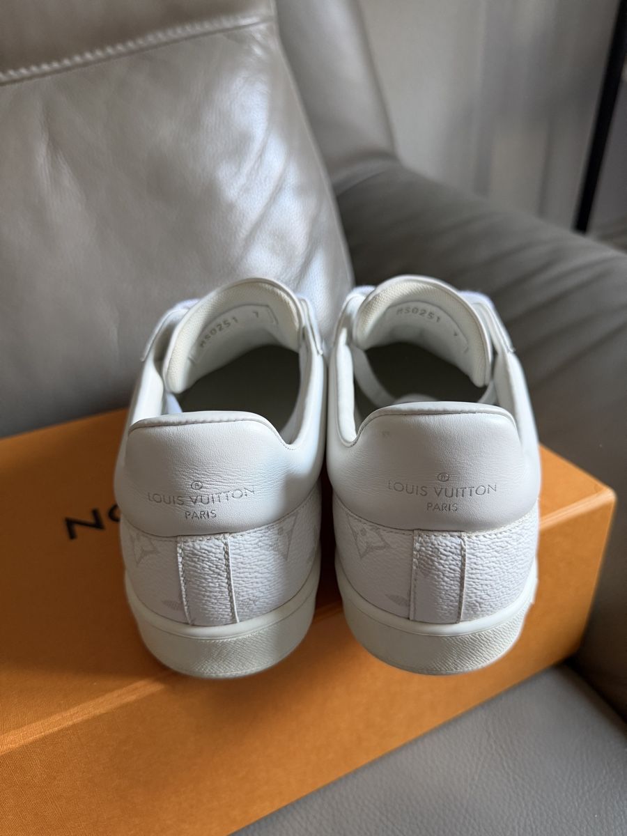 Louis Vuitton Scarpe da uomo: Sneaker Louis vuitton – Usato da Bern venduto da LVGG 3