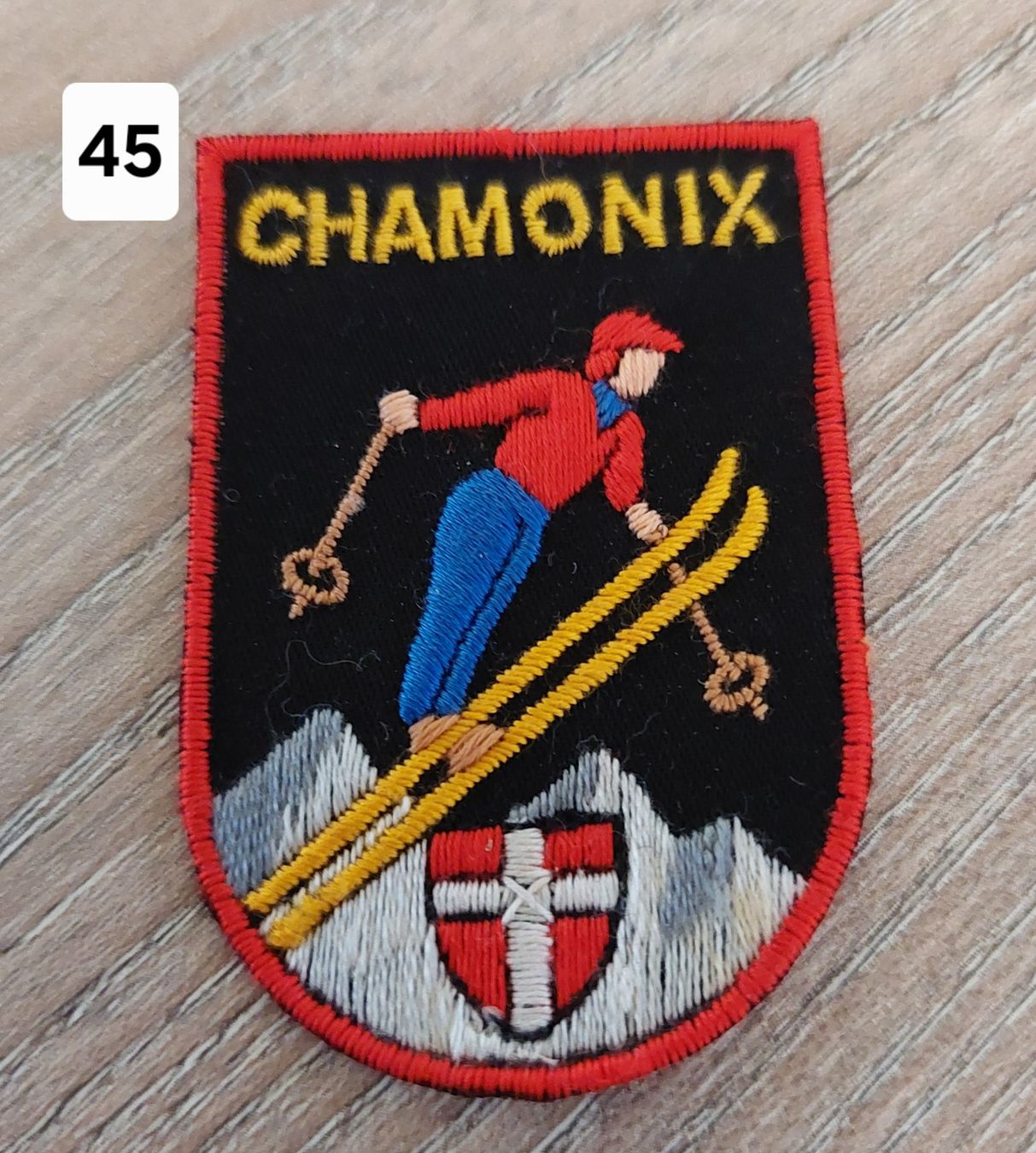 Toppe: Badge , Patch, Aufnäher CHAMONIX , Skifahrer (45) – Nuovo (secondo la descrizione) da Schwarzenbach SG venduto da Rigus