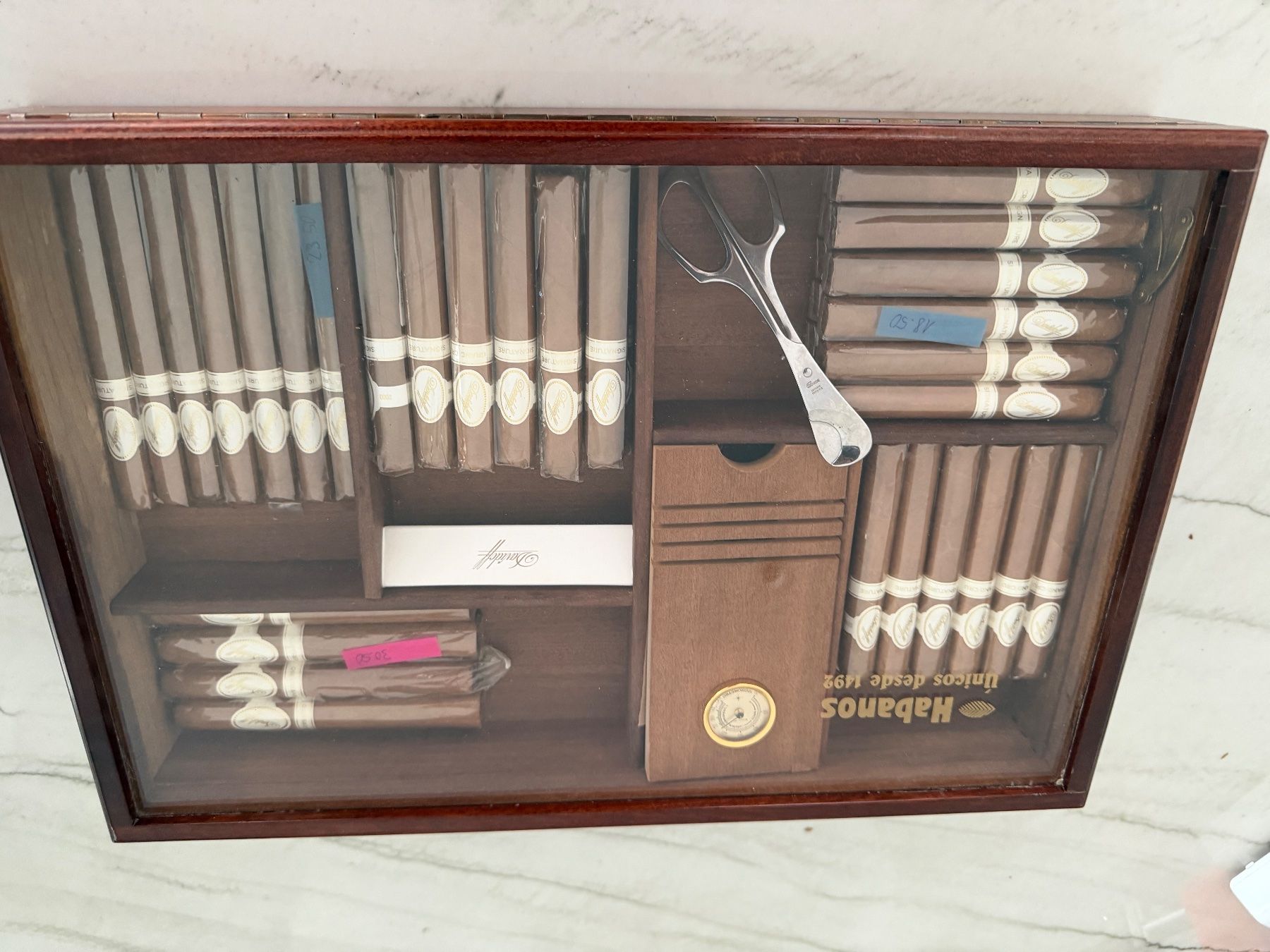 Humidore: Humidor mit 47 originalen Davidoff Zigarren – Gebraucht aus Safenwil von Corahund 3