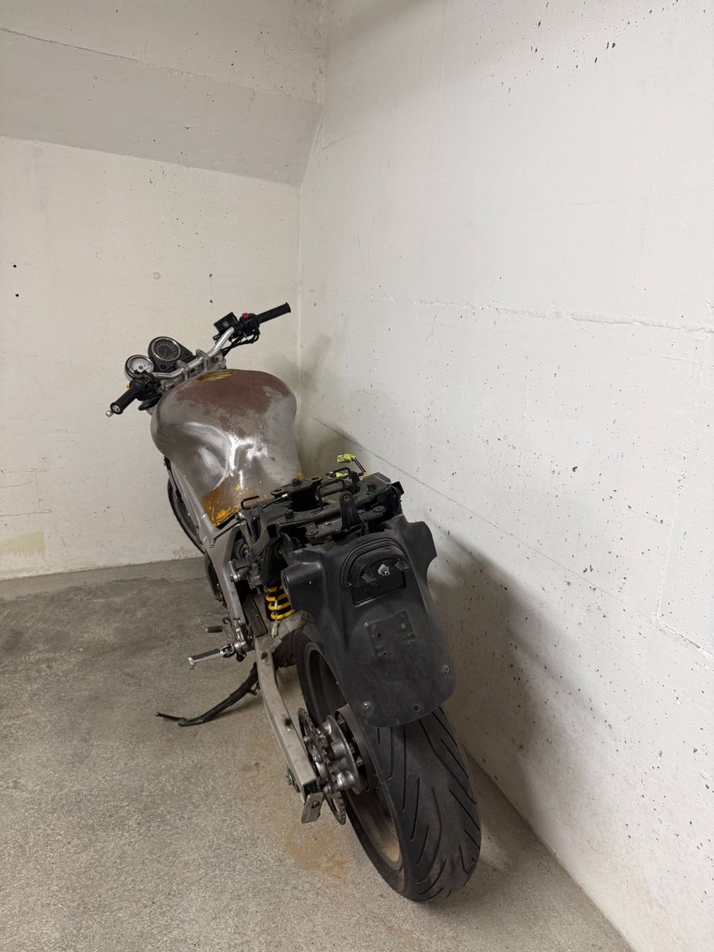 Strada: Suzuki SV650 – Usato da Olten venduto da Eric.Escurriola 2