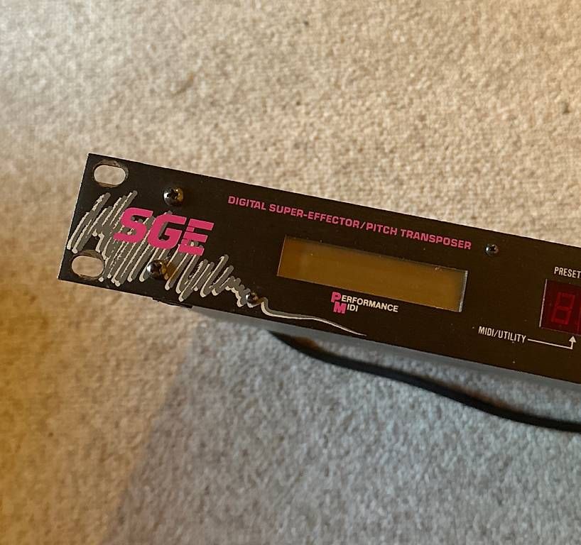 Strumenti musicali: art sge digital super-effector/pitch transposer – Usato da Vaulion venduto da Simonsuter 1
