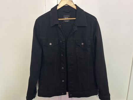 Schicke Zara Jeansjacke in Schwarz, Grösse L