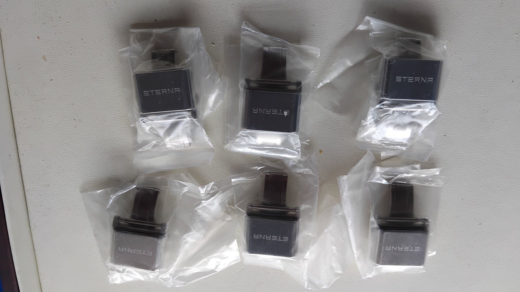 Eterna Uhren: 6 boucles bracelet eterna neuf – Neu und originalverpackt aus boudevilliers von yogsyl2