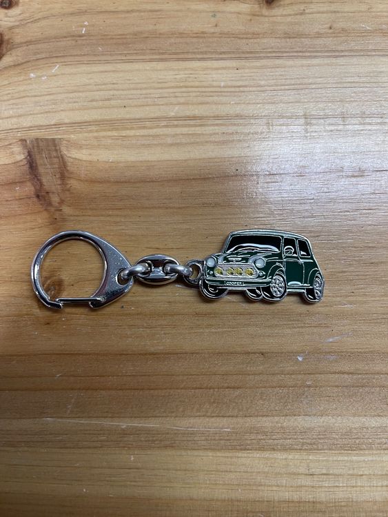 VmG-Store Mini Schlüsselanhänger Cooper Kult Auto aus Metall