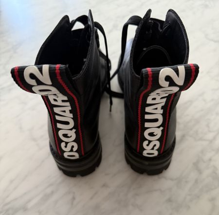 Dsquared leather boots black 39