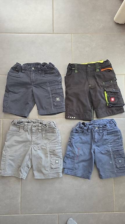 Pantaloni: Kurze Engelbert Strauss Hosen 122/128 – Usato da Full-Reuenthal venduto da Kimano