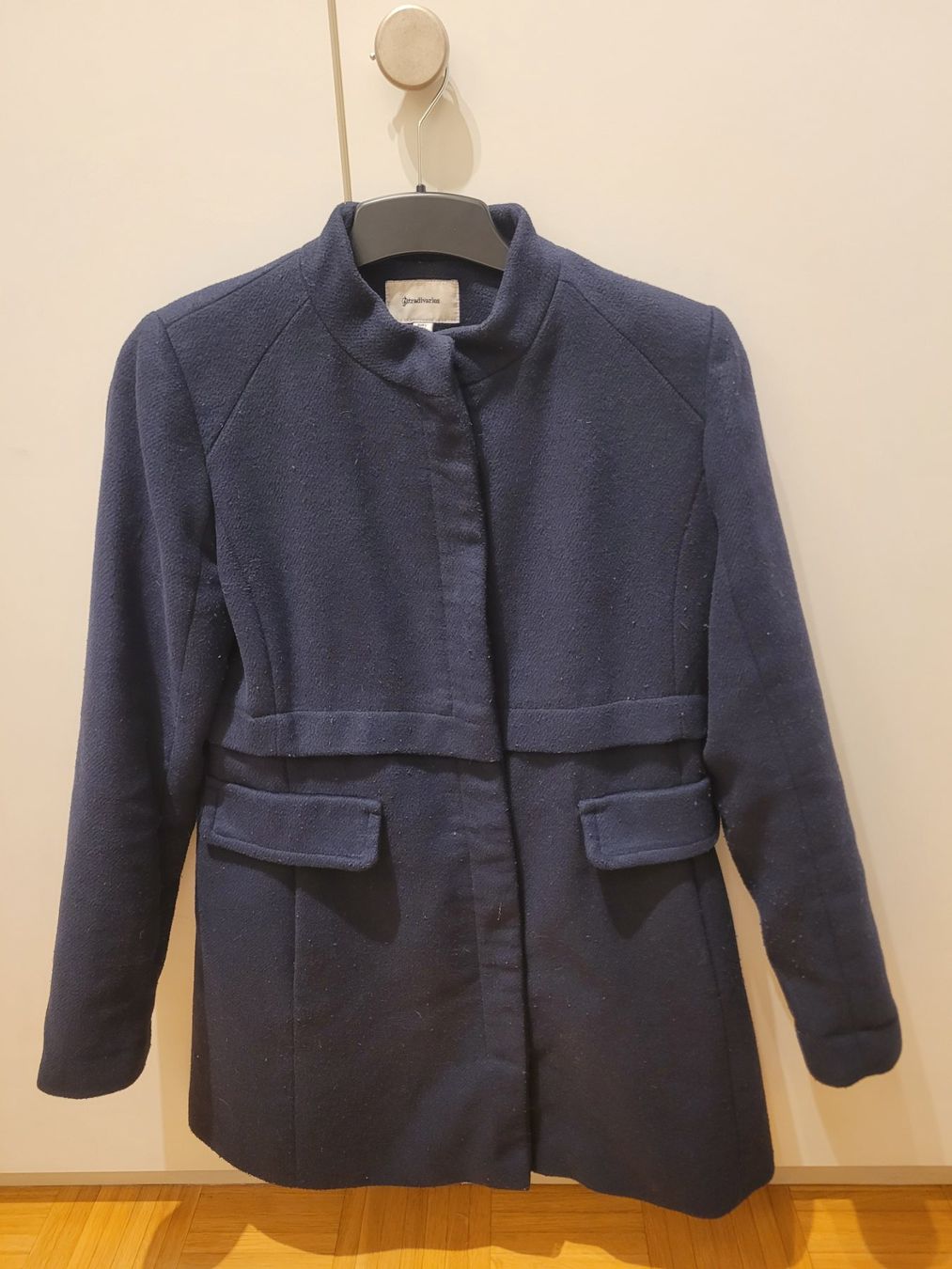 Stradivarius Manteaux: Manteau Stradivarius Taille L – D'occasion à Plan-les-Ouates par vla_9sr9