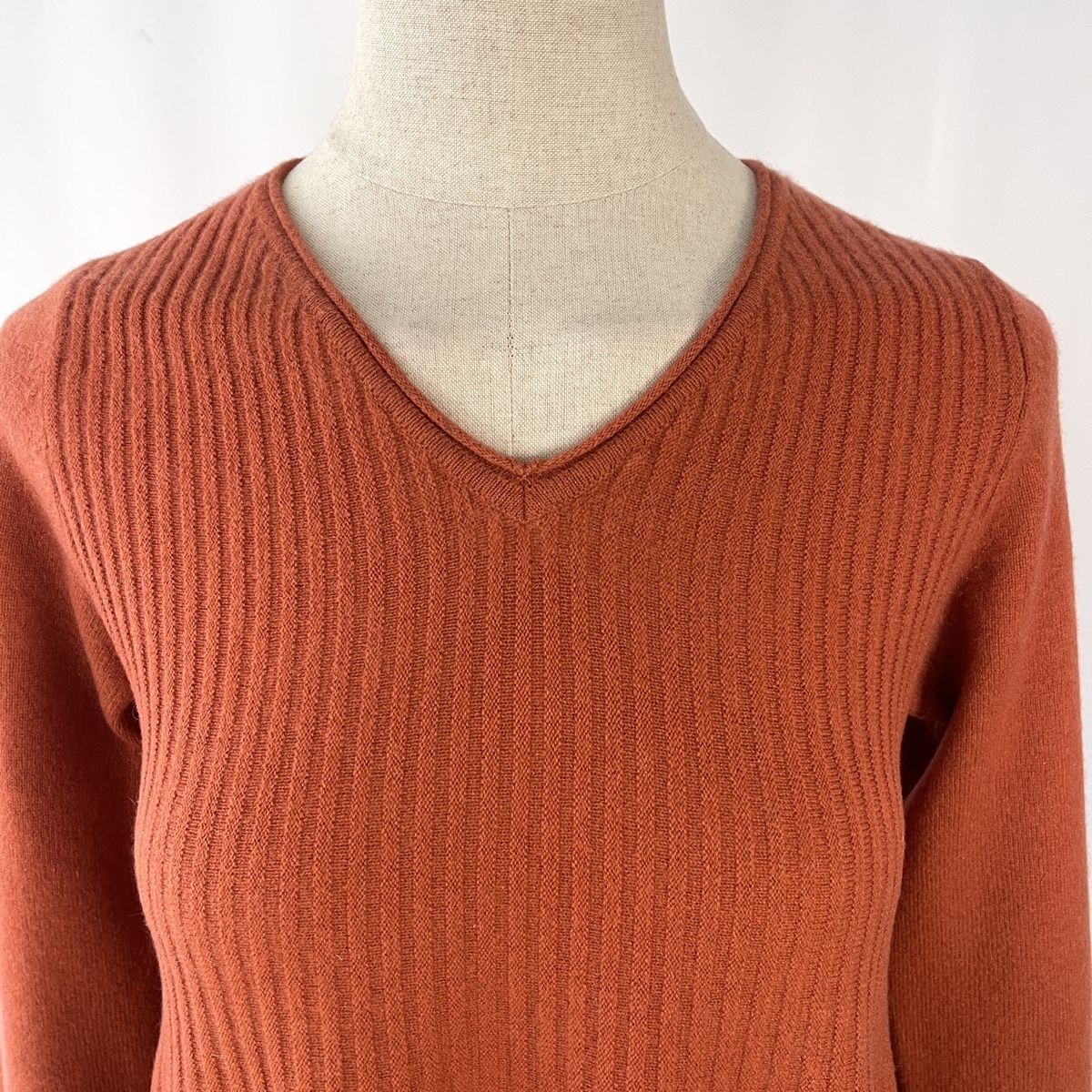 Hemisphere Maglioni & Felpe: HEMISPHERE Cashmere Sweater – Nuovo (secondo la descrizione) da Emmen venduto da Avviivva_Com2023 2