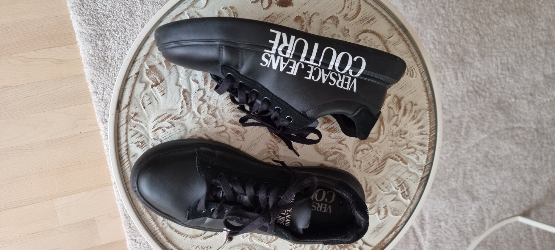 Versace Scarpe da donna: Versace Jeans Couture Damen-Sneaker  Gr. 38 – Usato da Vaduz venduto da has_lbl2 7
