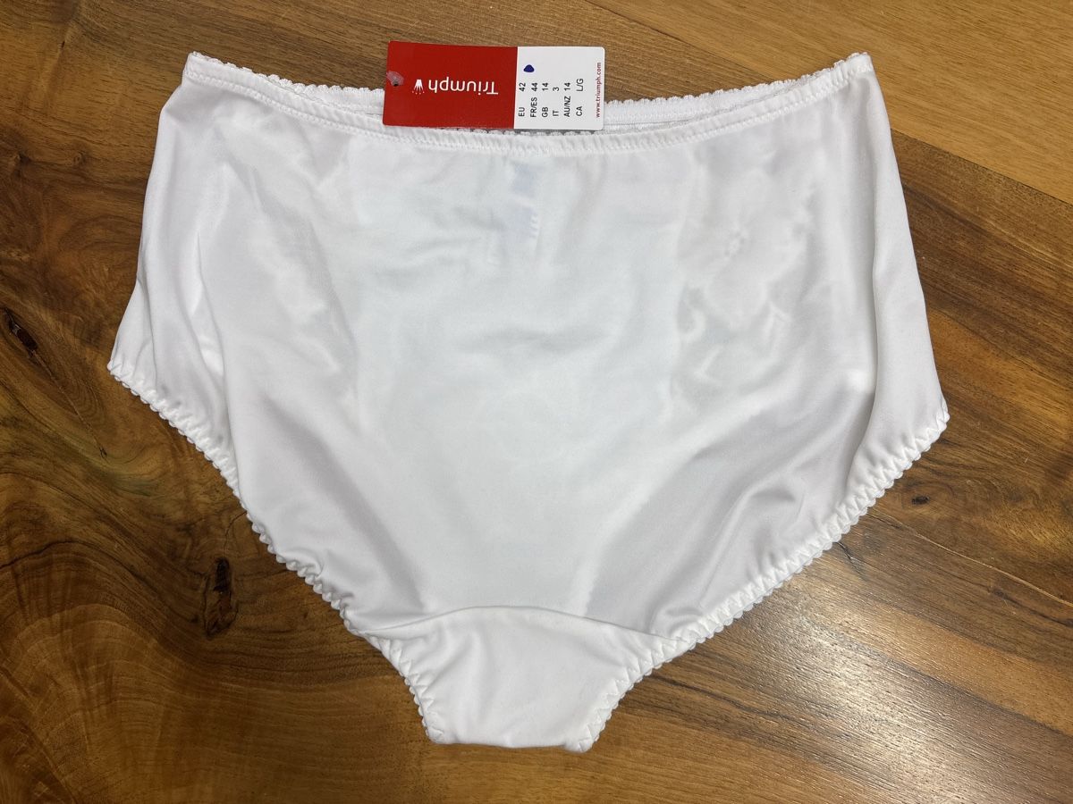 Triumph Altra biancheria intima: Maxi Slip Grösse 42 – Nuovo e nell'imballaggio originale da Cumpadials venduto da ofe_btq6 1