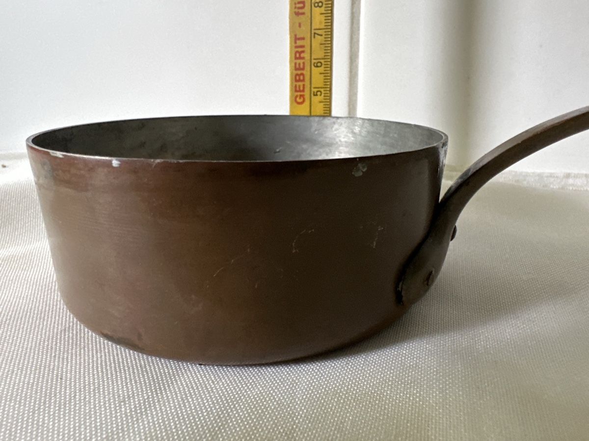 Padelle: Antike Kupferpfännchen mit Deckel, Durchmesser 10 cm – Usato da Zürich venduto da Chaeffeler 4