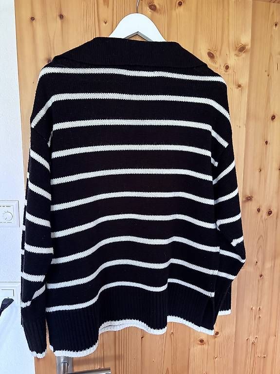 Pulls & Sweat-shirts: Strickpullover  – D'occasion à Herisau par Baum_91 1