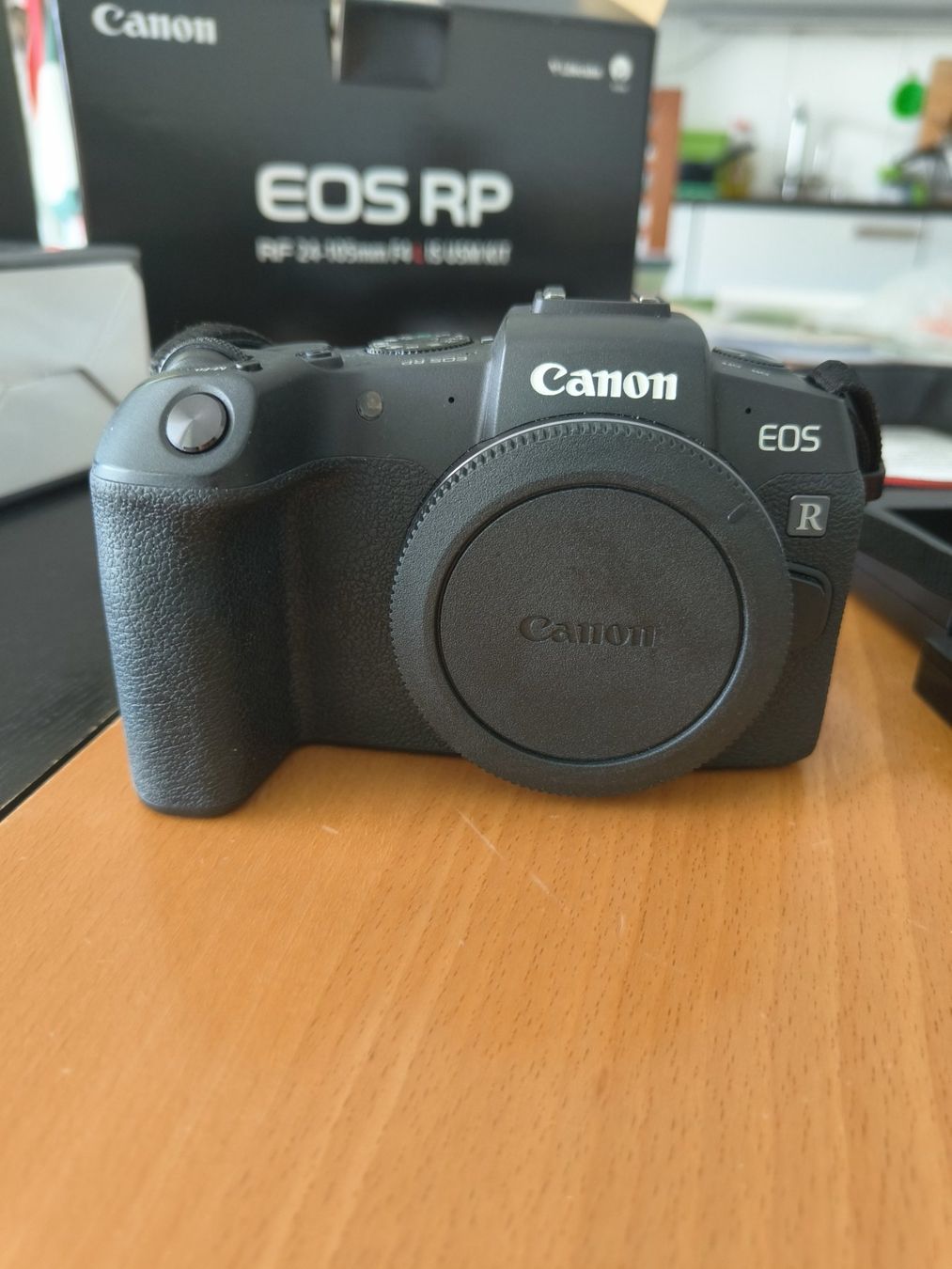 Canon Fotocamera: Neuwertig Canon EOS RP – Nuovo (secondo la descrizione) da Zürich venduto da yuxia130 2