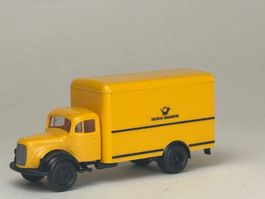 GB- Brekina Mercedes  L 3500 Postkoffer