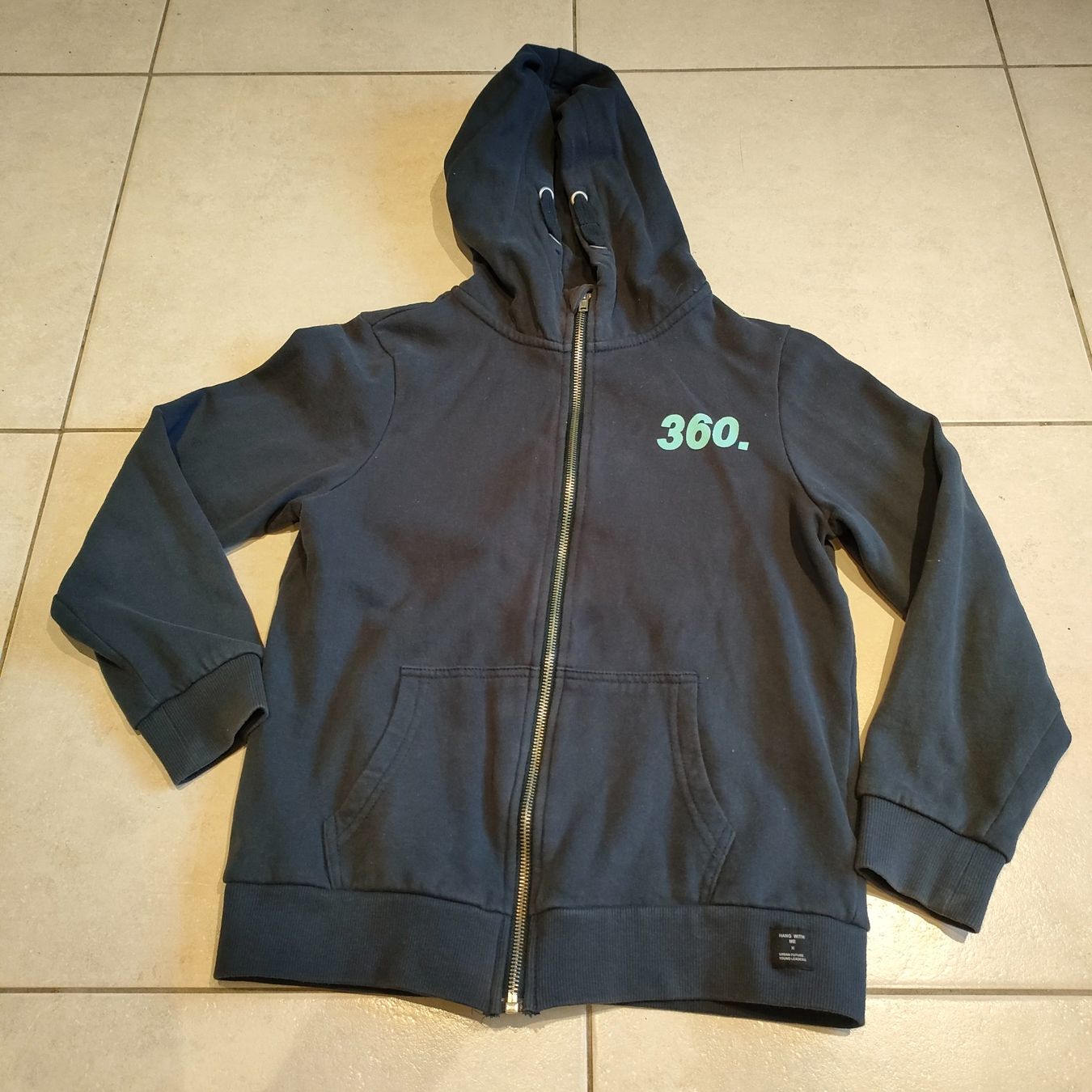 Lotti & Set di vestiti: Kleiderpaket Gr. 140 – Usato da Adelboden venduto da Lammhult 2