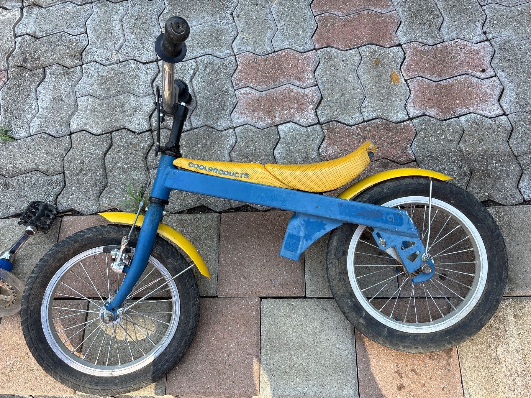 Véhicules pour enfants: Laufrad / Fahrrad – D'occasion à Schaffhausen par luk_8ny5