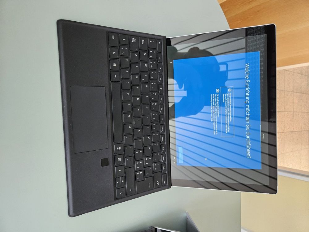 Micro Surface Pro 5th Gen, 1796 Intel Core M 4GB RAM