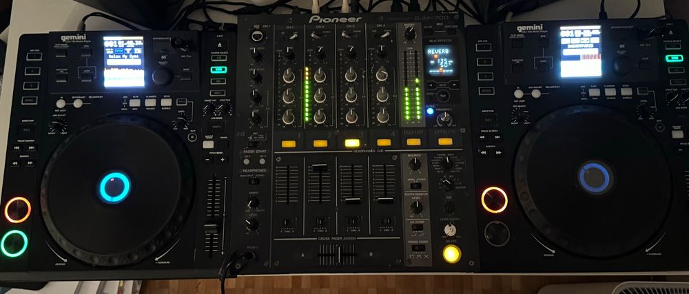 Pioneer DJM 700 & 2x GEMINI CDJ 700 (Gebraucht) in Allschwil für CHF ...