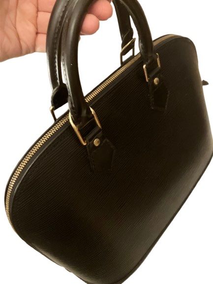 Louis Vuitton Borse da donna: Louis Vuitton Alma PM Epi Leder Schwarz – Usato da Untersiggenthal venduto da Zoe88 3