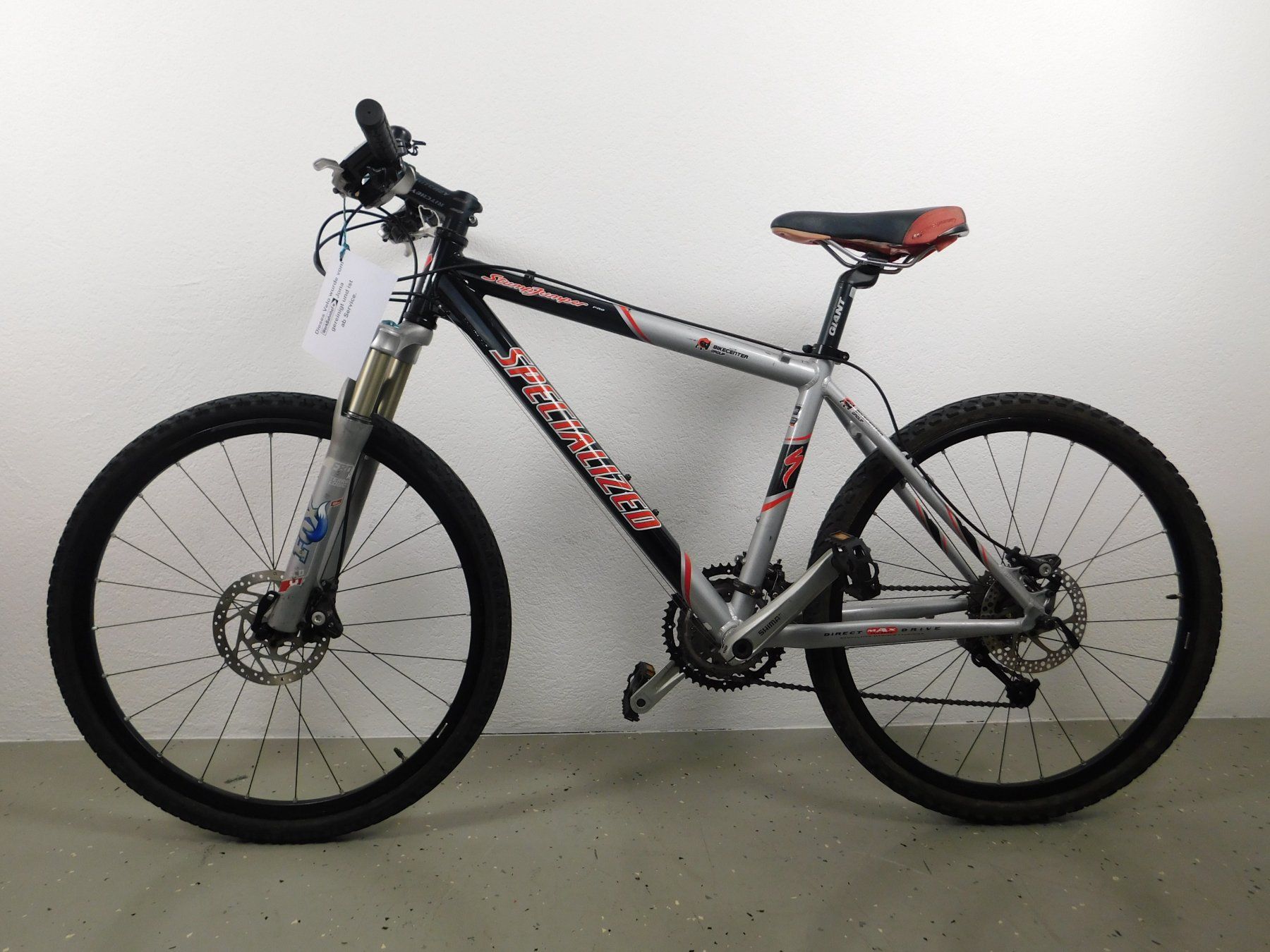 Specialized Biciclette: Mountainbike, Specialized Stumpjumper Pro. Silber & Schwarz – Usato da Jona venduto da