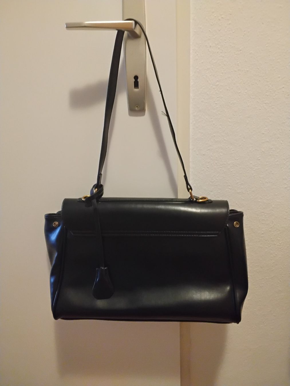 Borse da donna: Sac à main élégant noir neuf – Nuovo e nell'imballaggio originale da Chêne-Bourg venduto da Fio994 1