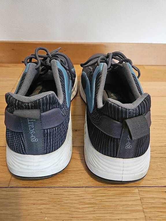 Herrenschuhe: Paire de baskets running homme bleu/gris – Gebraucht aus Monthey von darkmine 1