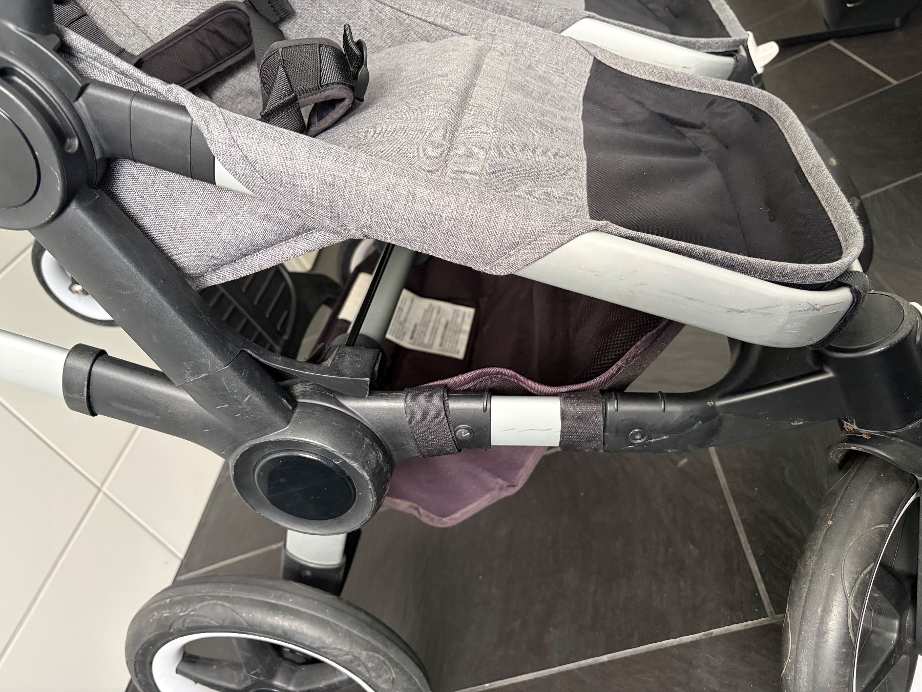 Bugaboo Carrozzine: Bugaboo Donkey 3 Duo mit viel Zubehör – Usato da Regensdorf venduto da Branca990 9