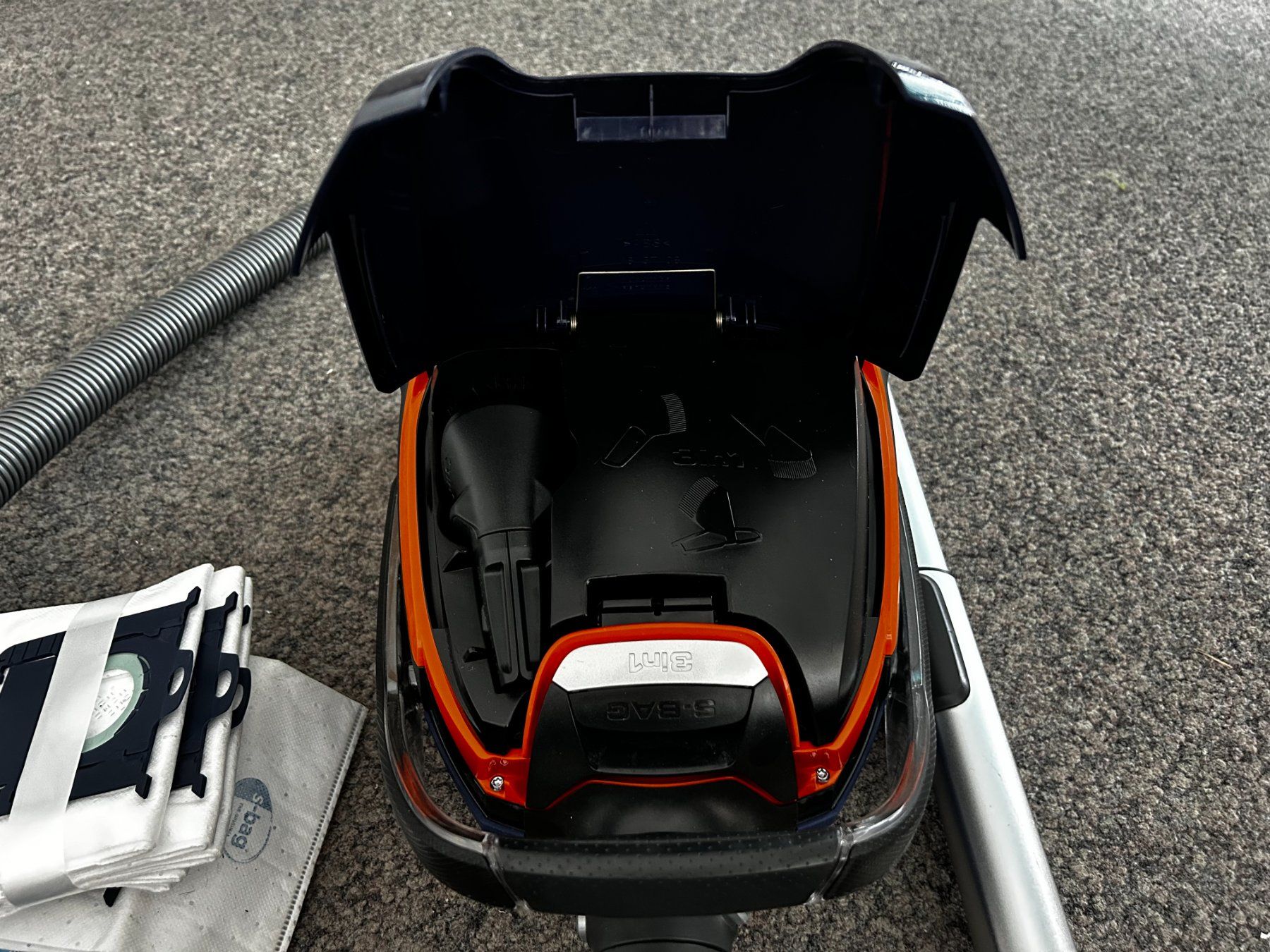 Electrolux Aspirapolveri & Accessori: Electrolux UltraOne Staubsauger – Usato da Reckingen VS venduto da Melando 6