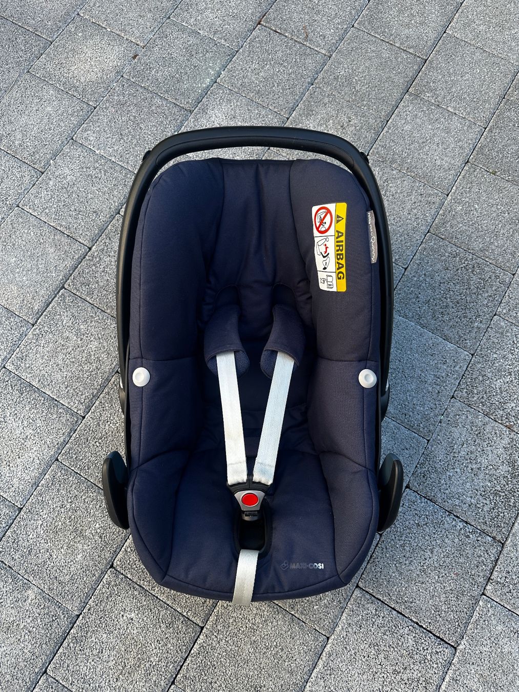 Maxi-Cosi Seggiolini per auto: Maxi Cosi Pebble Plus – Usato da Fällanden venduto da Mesguen 3