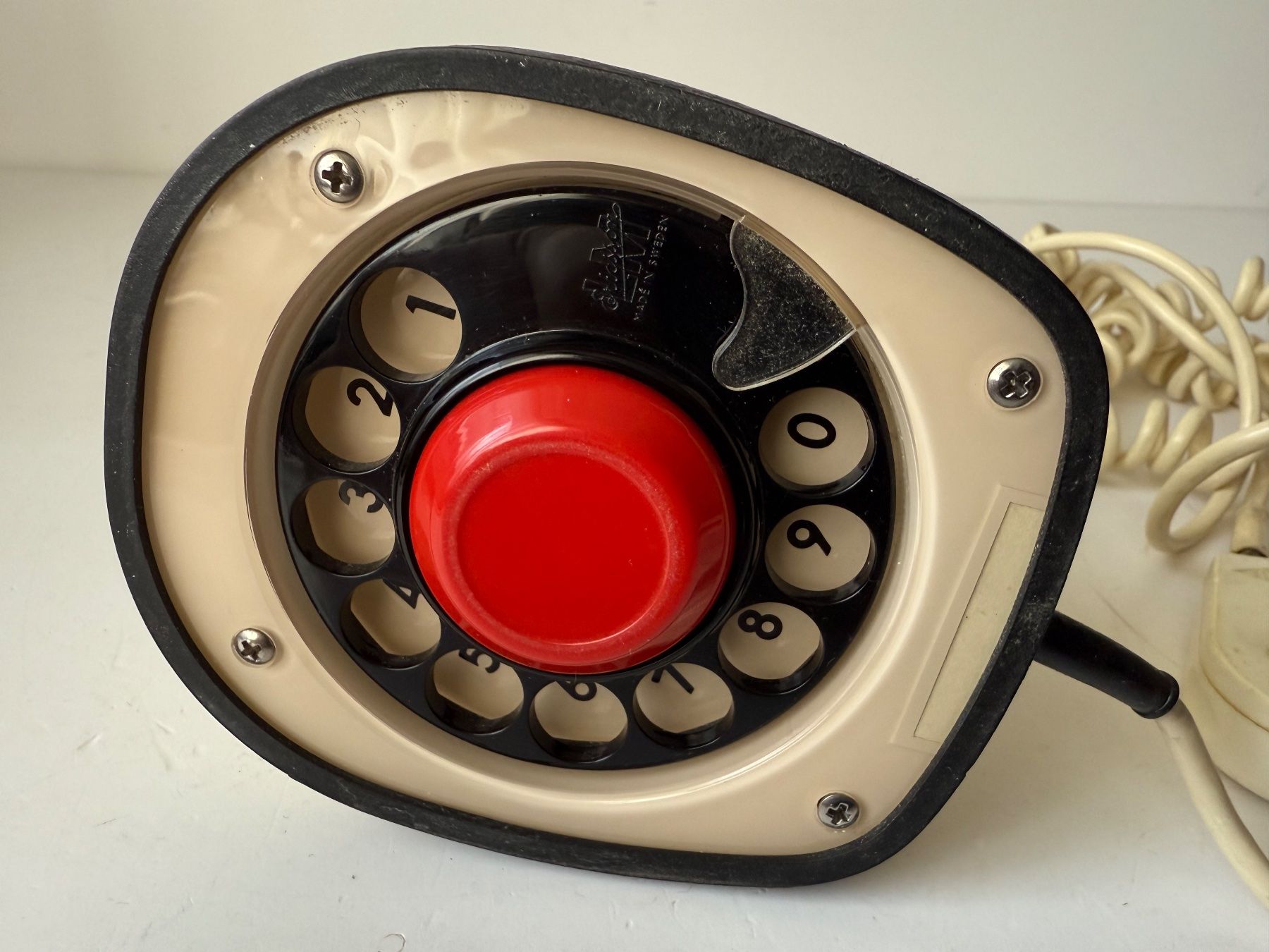 Telefoni: Altes Ericsson Cobra (Tischtelefon) – Usato da Zwingen venduto da moje1 1