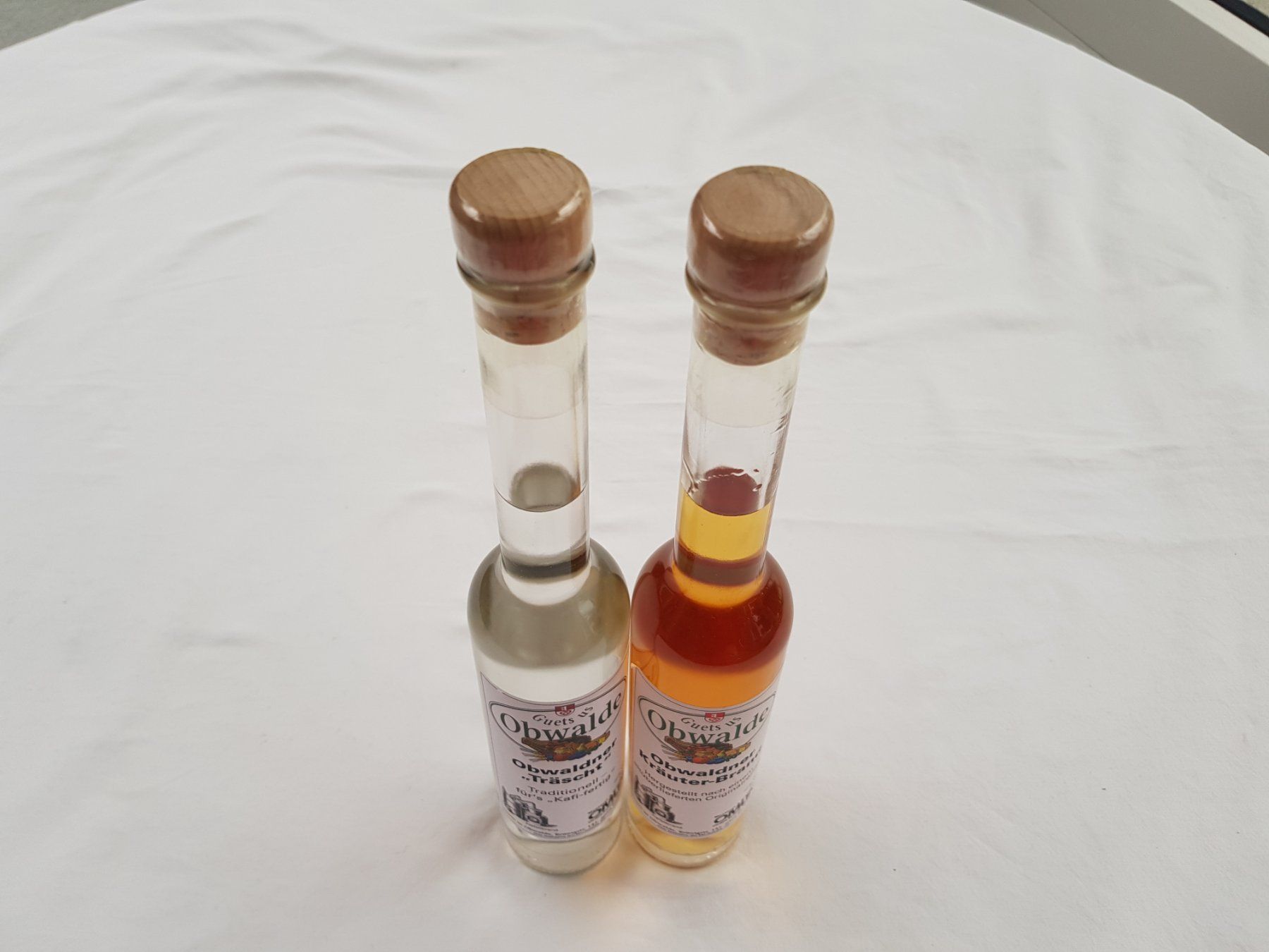 Bevande alcoliche: Obwaldner Schnäpse "Träscht + Kräuter-Brand" – Nuovo (secondo la descrizione) da Näfels venduto da SuEdHe 1