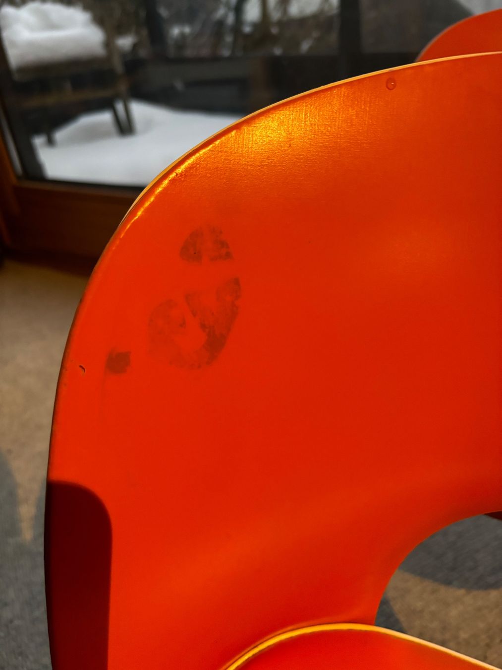 Sedie: Paar orange 50s Kinderstühle – Usato da Hinwil venduto da DaniBachman 5