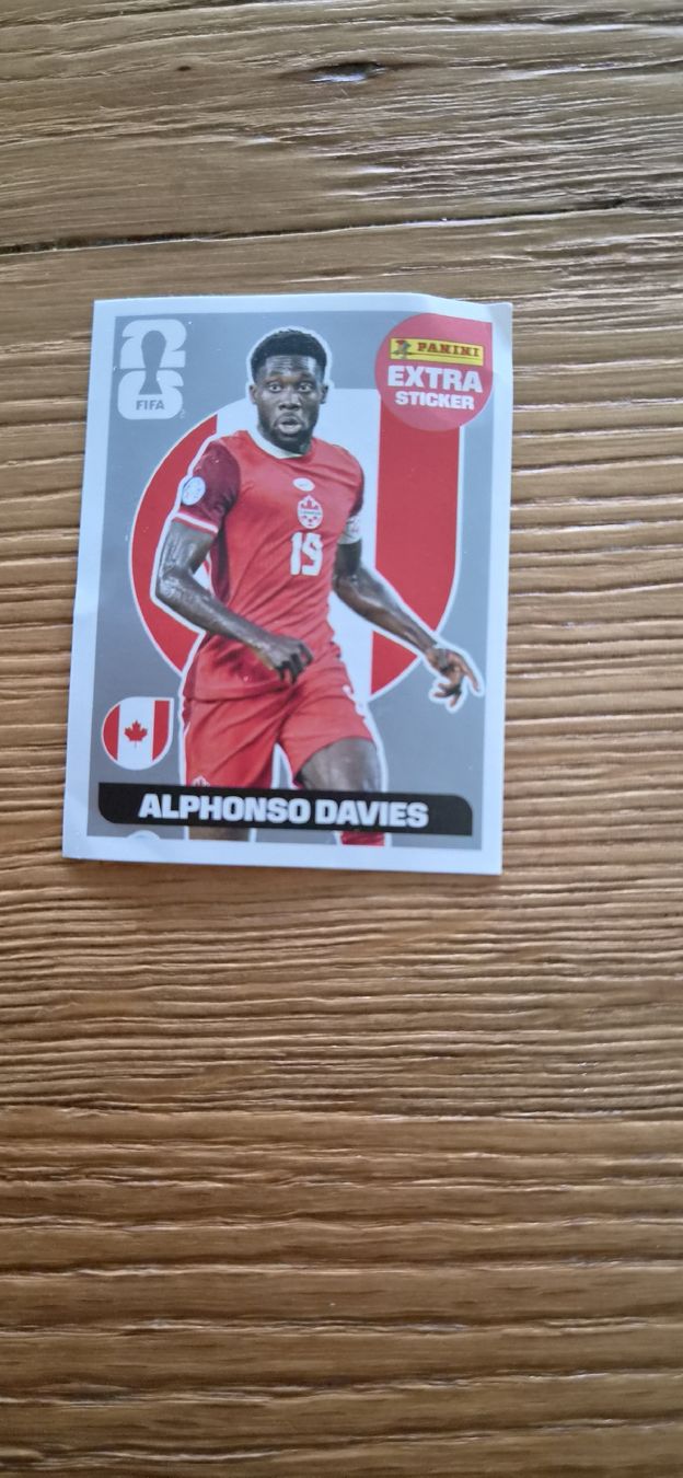 Panini Cartes à collectionner: Extra Sticker Alphonso Davies Silber  – Neuf (Voir description) à Hergiswil NW par JenniferKn