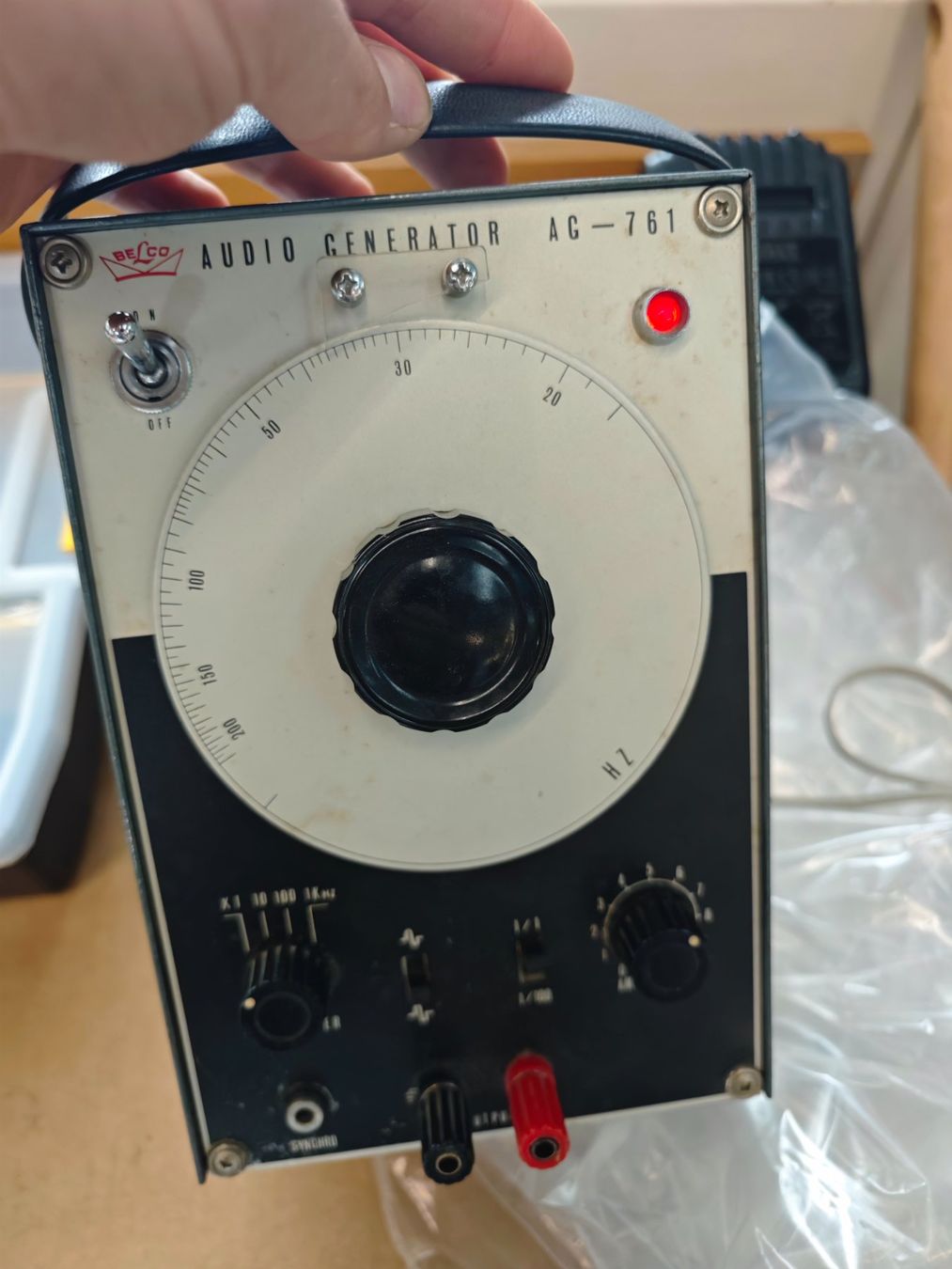 Elektronikbauteile: BECO Audio Generator AG-761 – Gebraucht aus Vorderthal von eierchopf