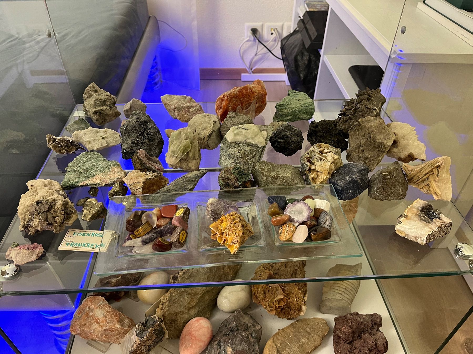 Pietre preziose: Edelsteinsammlung – Usato da Hochdorf venduto da suatvid