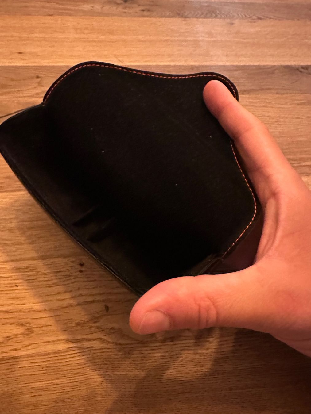 Altro in  Abbigliamento & Accessori: etui Ray Ban Ferrari – Usato da Genève venduto da Zimmii91 3
