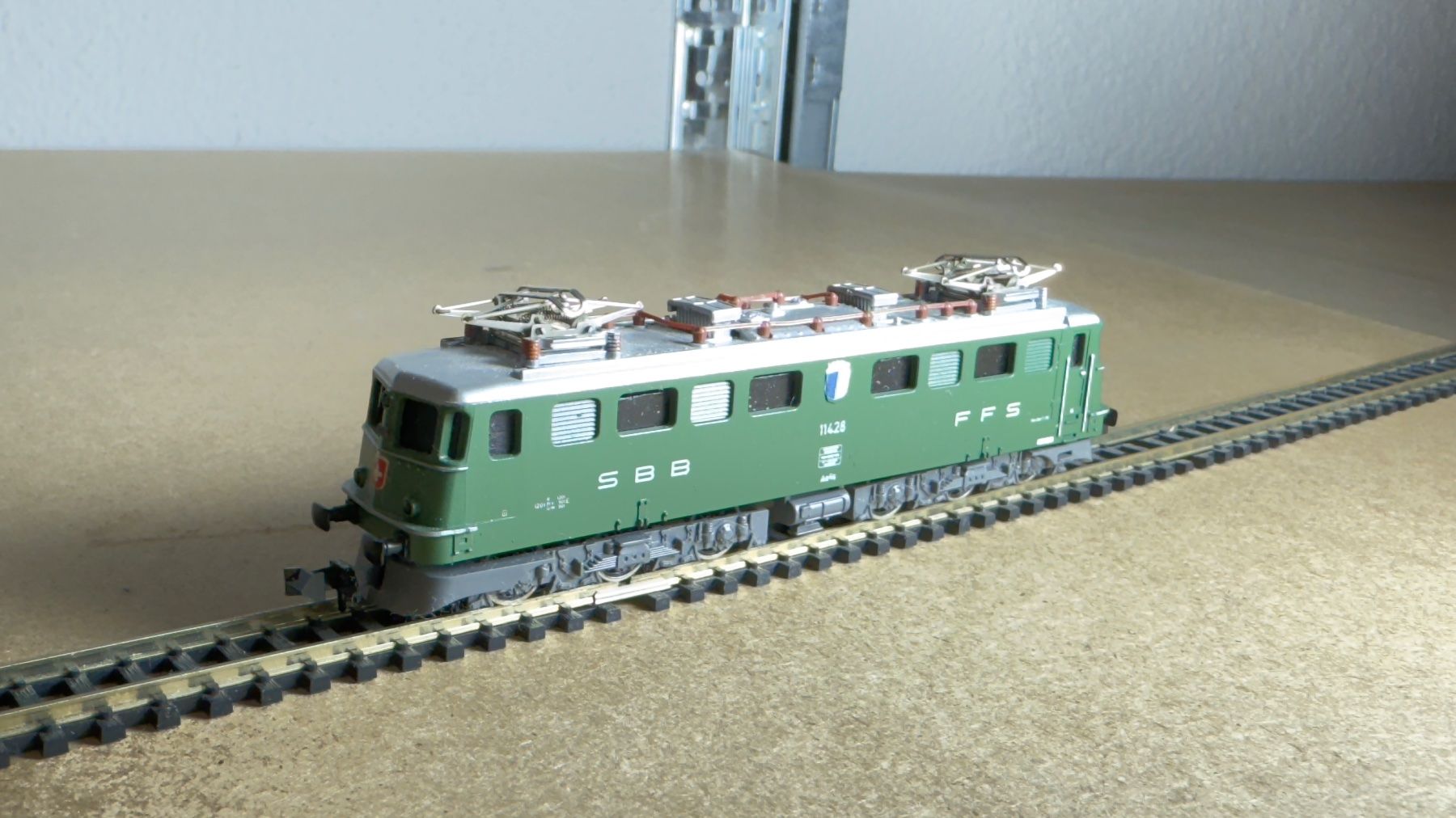 Trix Modellini di ferrovie: Trix Ae 6/6 Luzerne Spur N – Usato da Windlach venduto da Kelebra 2