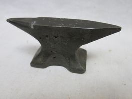 Fund Alt Patina Gebrauchsspuren Gusseisen Mini Amboss