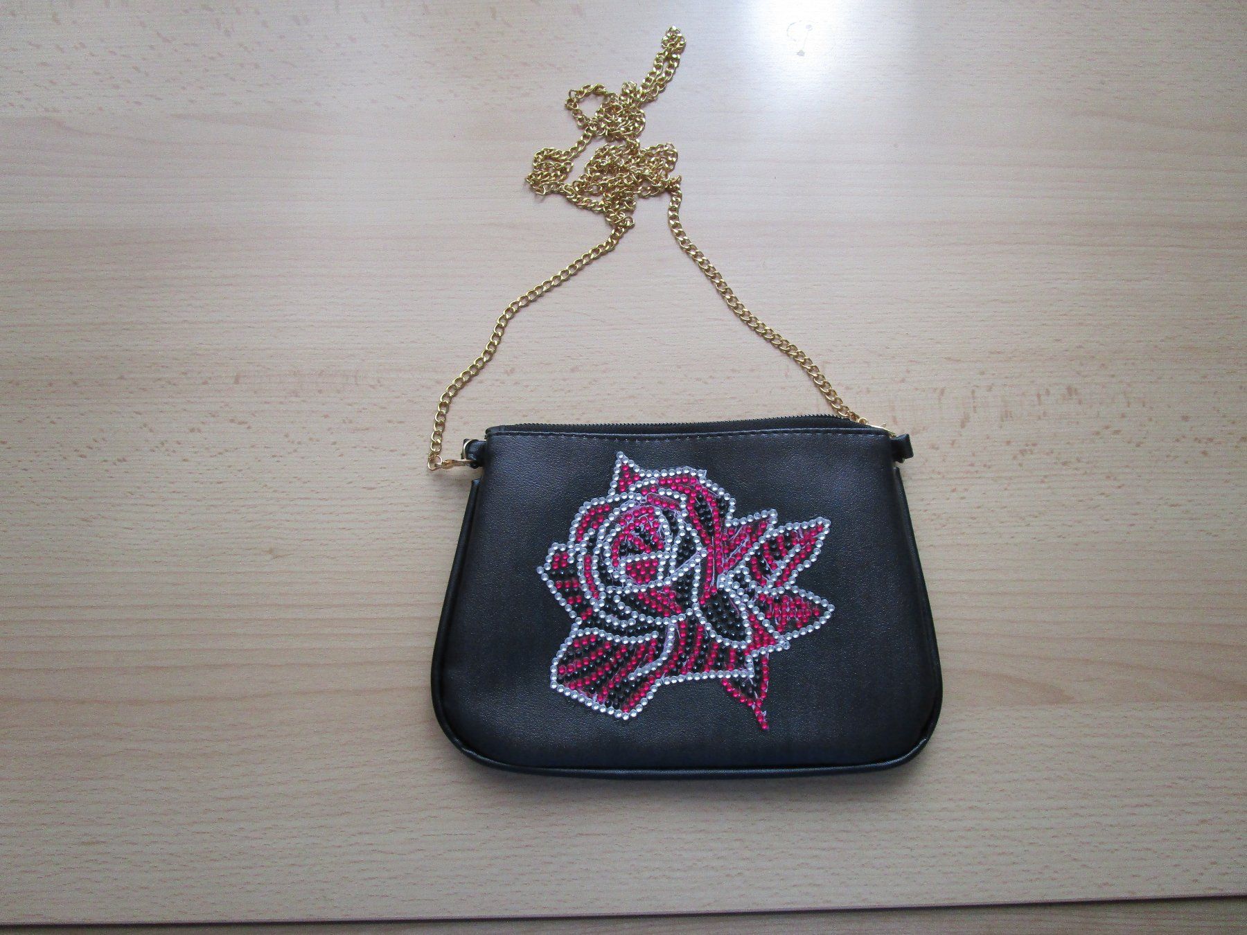 Borse da donna: Tasche mit Rose – Nuovo (secondo la descrizione) da Wetzikon ZH venduto da Storchadebar