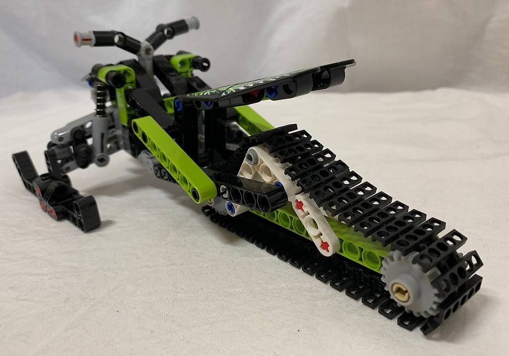Lego Baukästen: Lego Technic Schneemobil – Gebraucht aus Meikirch von meineangebote 2