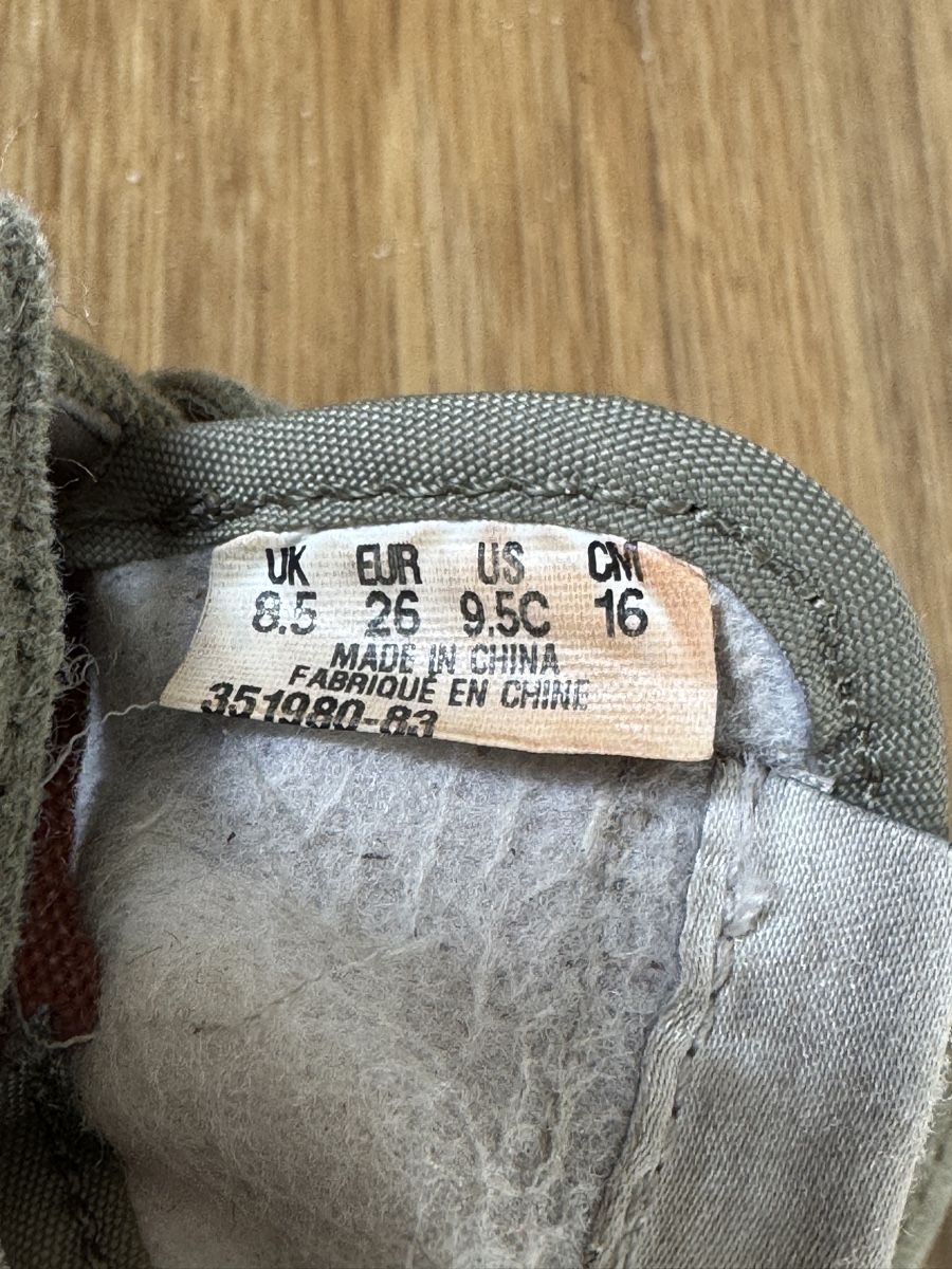 Puma Schuhe für Jungen: Puma Kindersneaker Grösse 26 – Gebraucht aus Basel von spassbremse 3