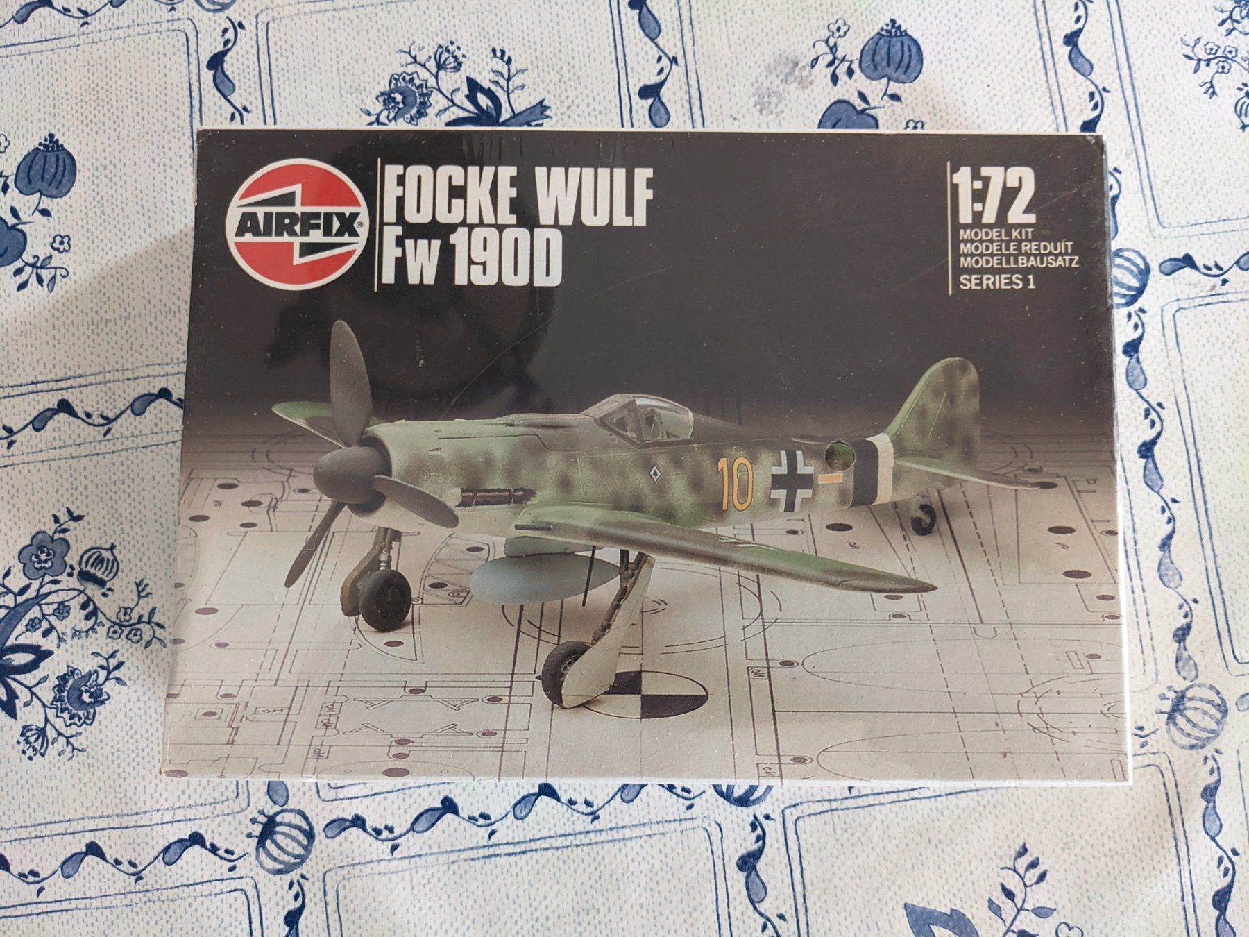 Kit di modellismo & Modellini statici: Airfix Focke Wulf Fw 190 D9 – Usato da Neuenhof venduto da Abakan