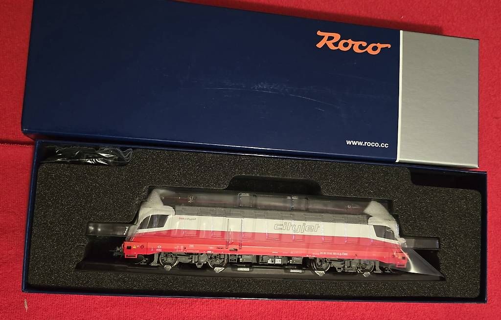 Modelleisenbahnen: ÖBB Taurus Cityjet – Gebraucht aus Ebikon von Mr.Busdriver