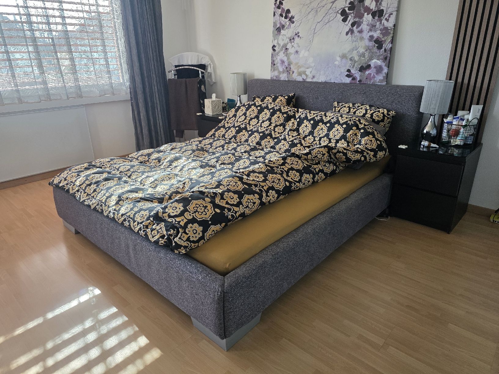 Interio Betten: Polsterbett grau 160×200 Interio – Gebraucht aus Emmenbrücke von stojo 1