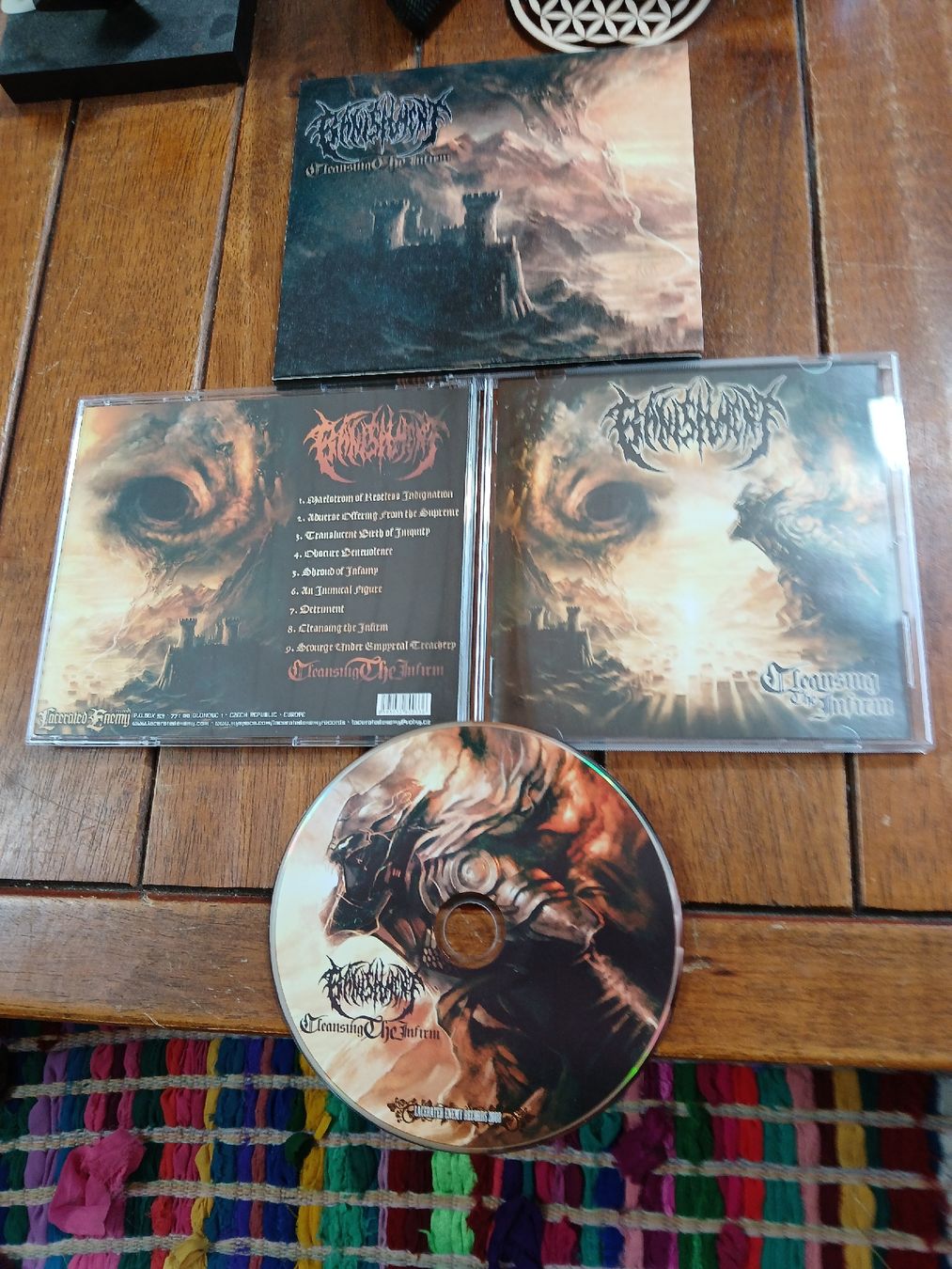 CD: banishment- cleansing... – Usato da St-Cergue venduto da VeganWarrior