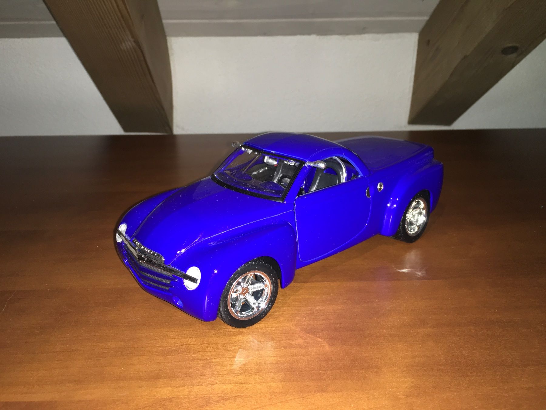 Chevrolet Modellini d'auto: Chevrolet SSR 1/18 – Usato da Wohlen AG venduto da PrivatSammlung