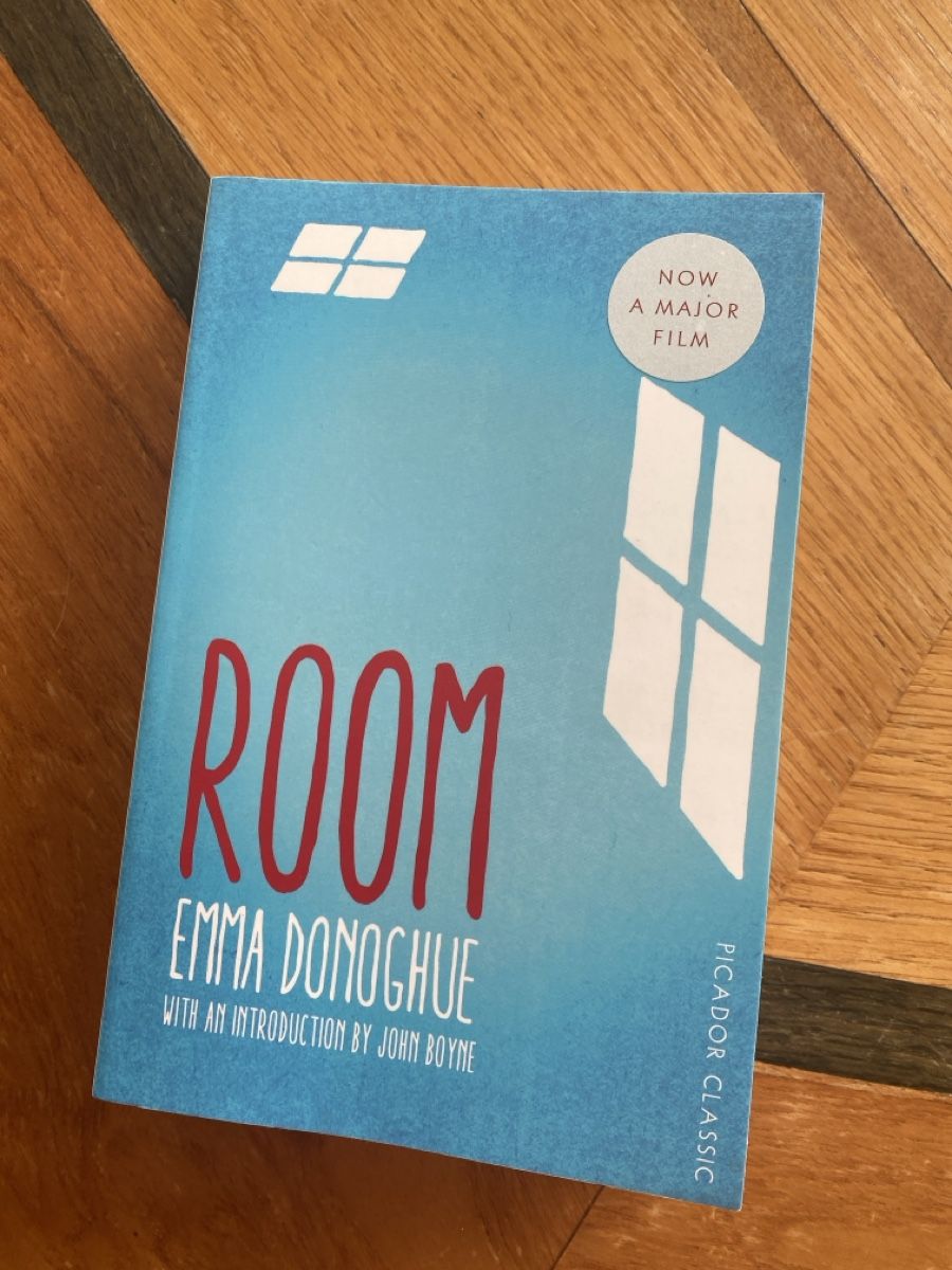Libri: Room - Emma Donoghue – Nuovo (secondo la descrizione) da Fully venduto da Lisa127