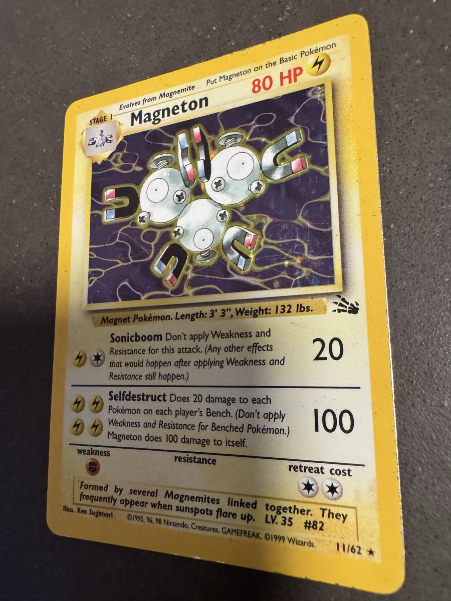 Pokémon Carte collezionabili: Magneton Fossil - 11/62 EN – Usato da Cadro venduto da kiks27 2