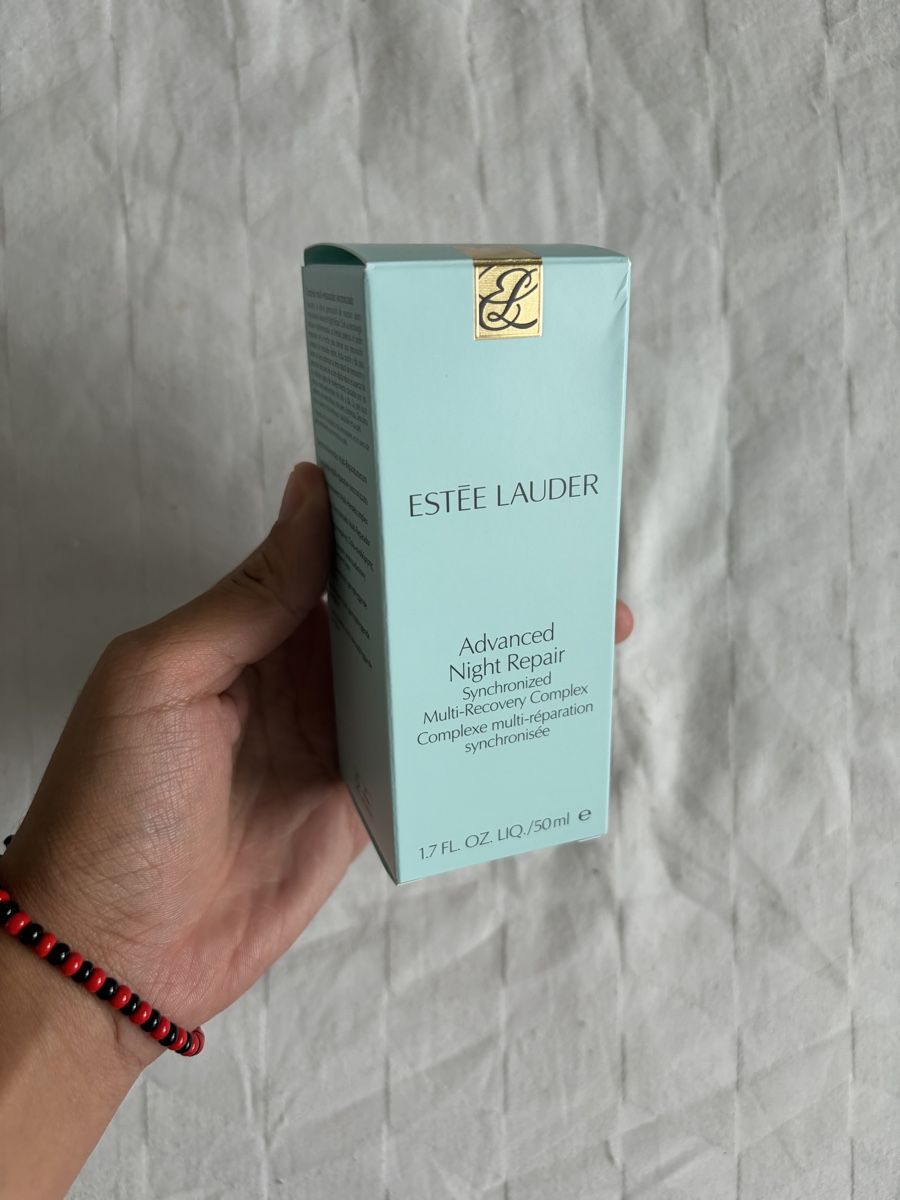 Estée Lauder Cura del viso: Estée Lauder Sérum Night Repair – Nuovo e nell'imballaggio originale da Le Lignon venduto da hzrl 2
